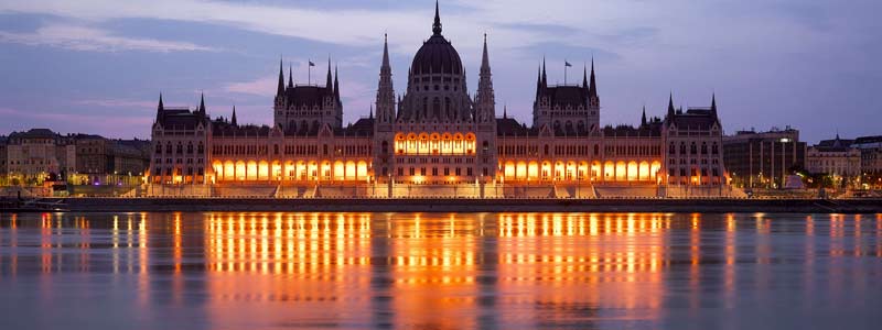 Eamon Farren Discusses Production in Budapest